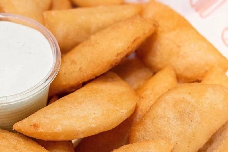 Empanadas Venezolanas: Receta Tradicional Crujiente y Sabrosa imagen de empanadas venezolanas